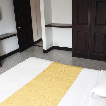 Hotel Palma Viva Armenia  Extérieur photo